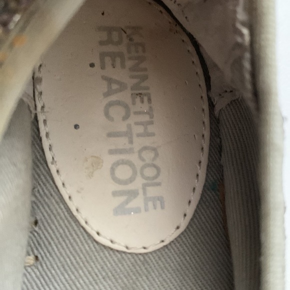 Girls size 9 silver sparkly Kenneth Cole espadrilles - Picture 2 of 6